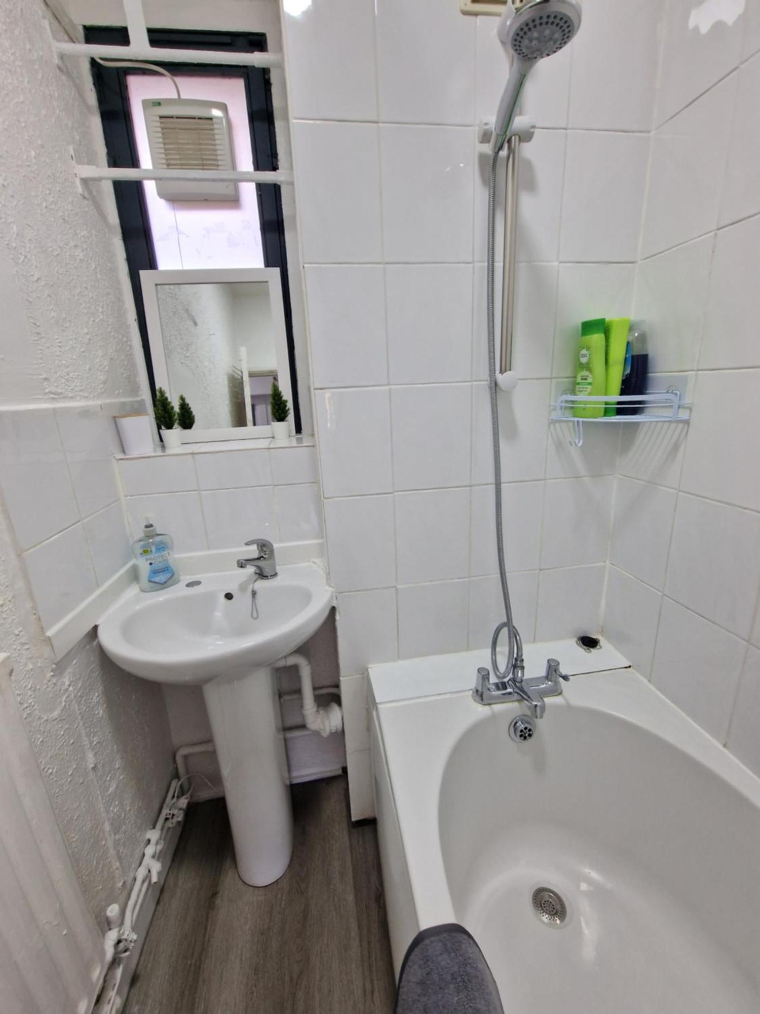 Comfortable 2 Bedrooms Flat In Oval Central Londres Exterior foto